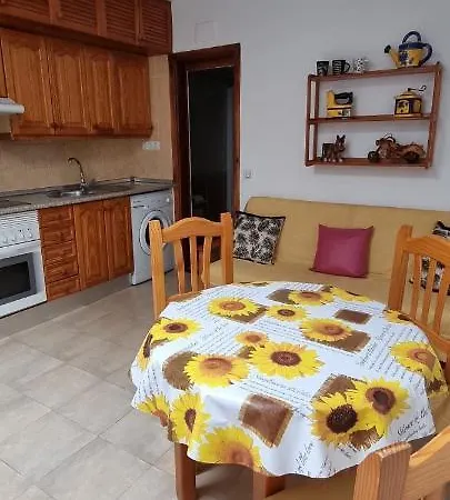 Momi 2 Apartment